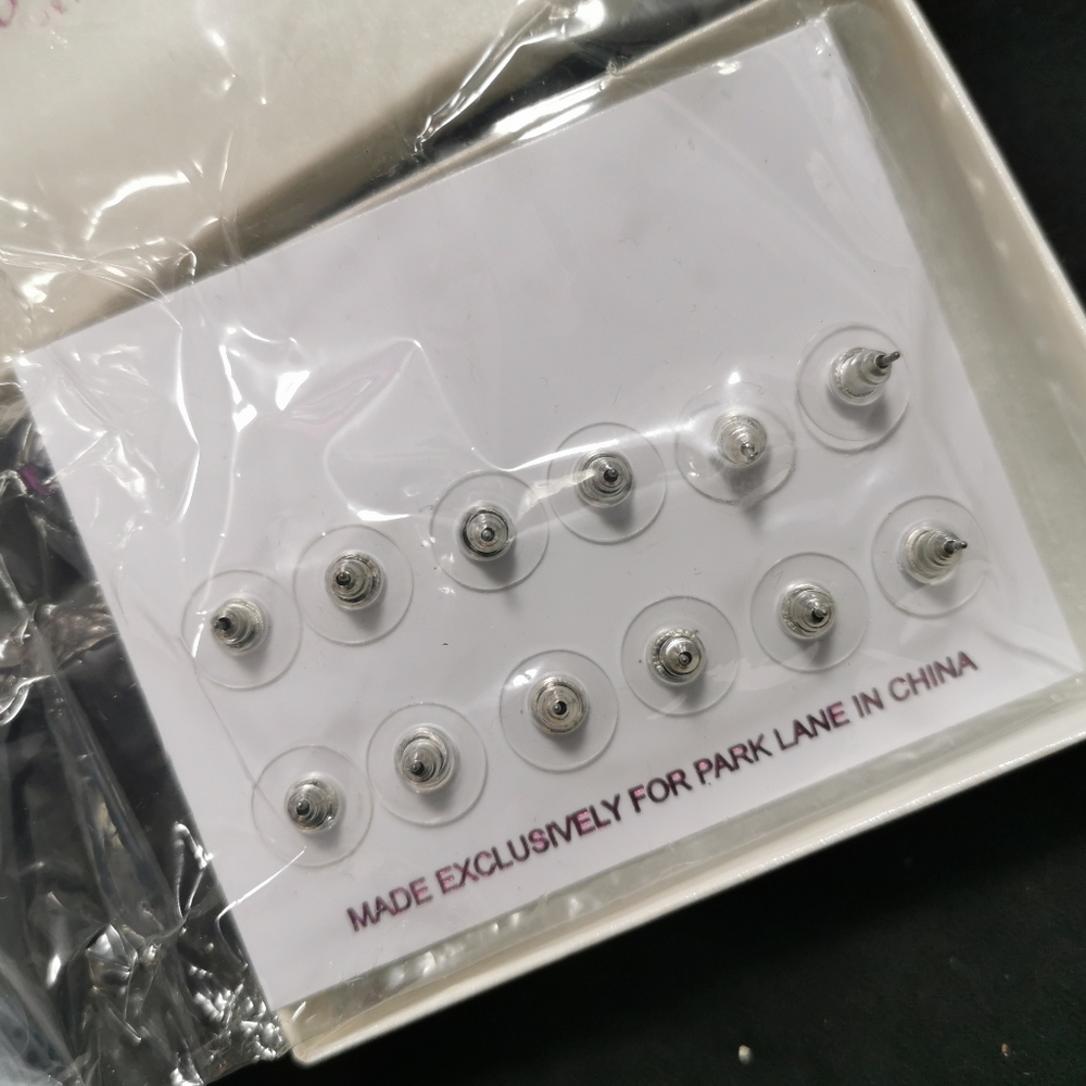 Park Lane Silver and Black Earrings Set - Picture 2 of 2